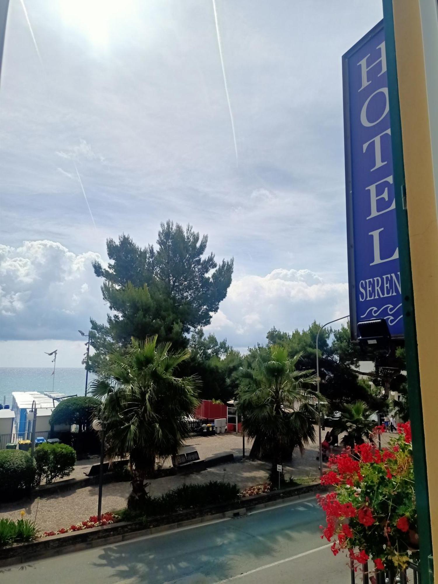 Hotel Serena 아렌자노 외부 사진